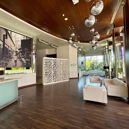Novotel Banjarmasin Airport Banjarbaru Esterno foto