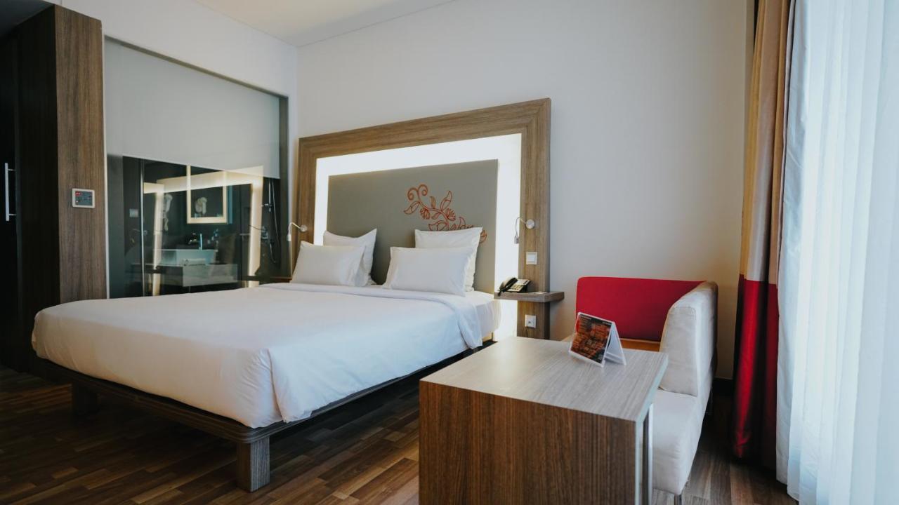Novotel Banjarmasin Airport Banjarbaru Esterno foto